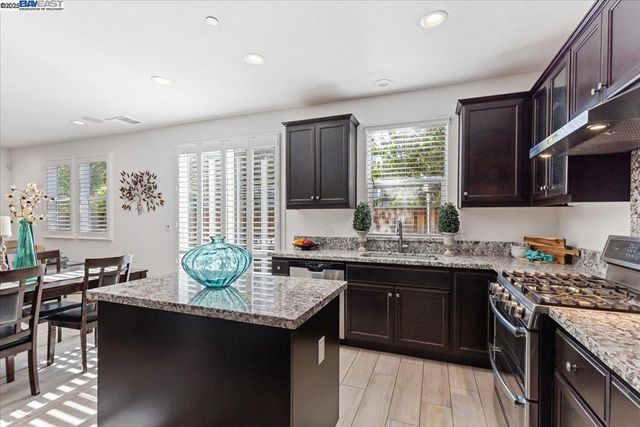 2105 Malbec Cmn, Livermore, CA 94550