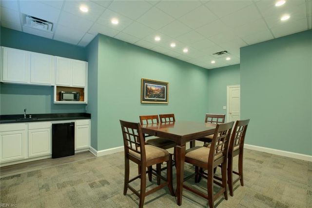 7319 Martin St Ste 2, Gloucester, VA 23061
