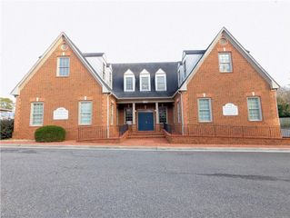 7319 Martin St Ste 2, Gloucester, VA 23061