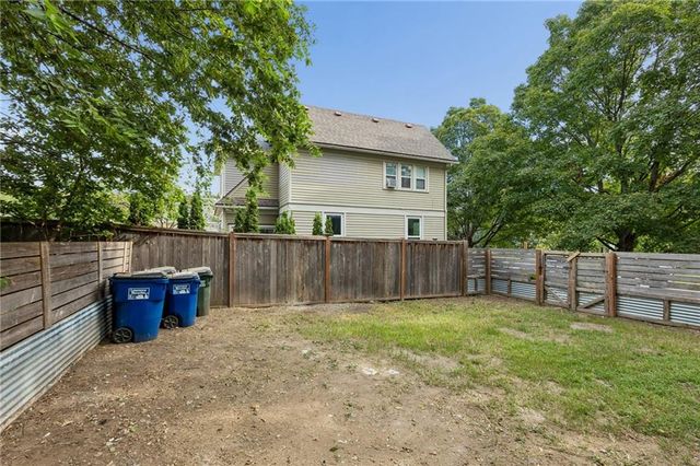 545 Tennessee Street, Lawrence, KS 66044