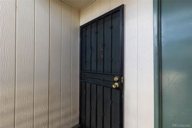 2150 S Vaughn Way 204D, Aurora, CO 80014