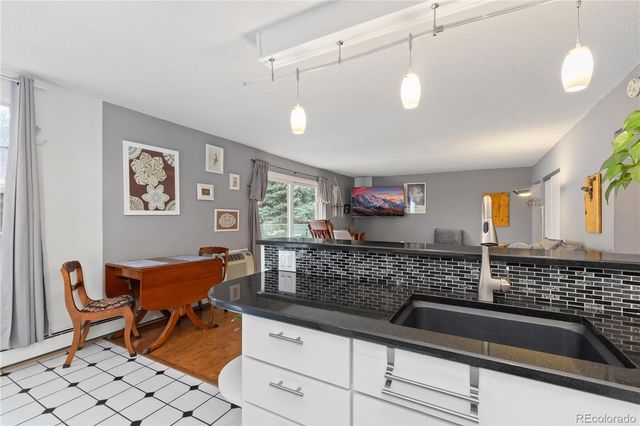 2150 S Vaughn Way 204D, Aurora, CO 80014