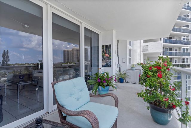 2841 N Ocean Boulevard 602, Fort Lauderdale, FL 33308