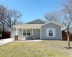 1310 Stewart Street, Fort Worth, TX 76104