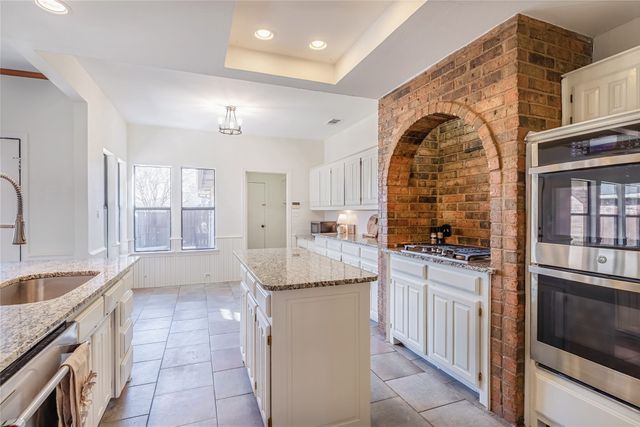 2036 Lavaca Trail, Carrollton, TX 75010