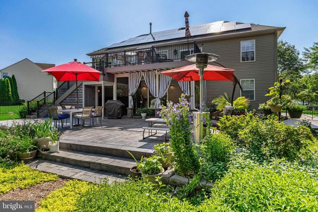 14 MAPLE LEAF DR, Mullica Hill, NJ 08062