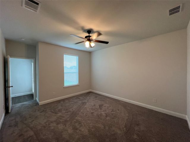 2701 Glasgow Way, Denton, TX 76207