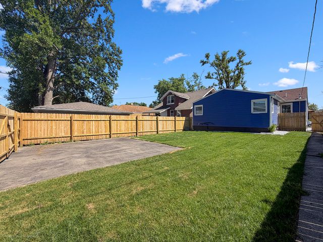 353 W 15th Place, Chicago Heights, IL 60411