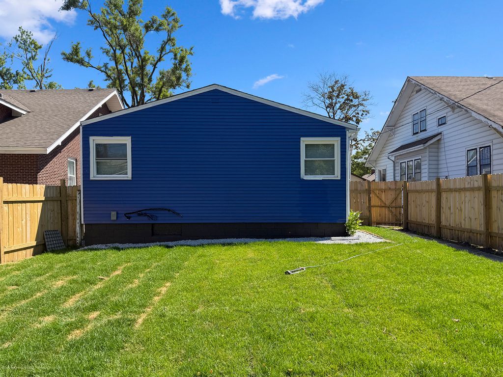 353 W 15th Place, Chicago Heights, IL 60411 — photo 2