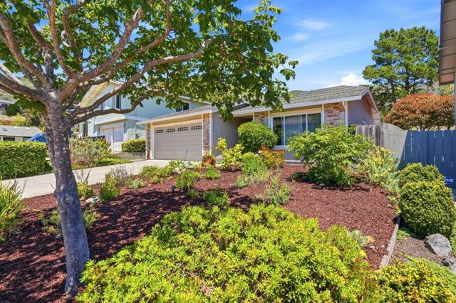 1256 Rainier Avenue, Pacifica, CA 94044