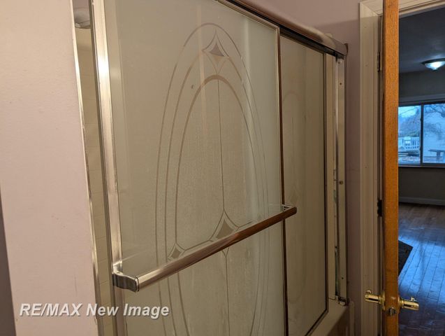 2385 Mccarty Road, Saginaw, MI 48603