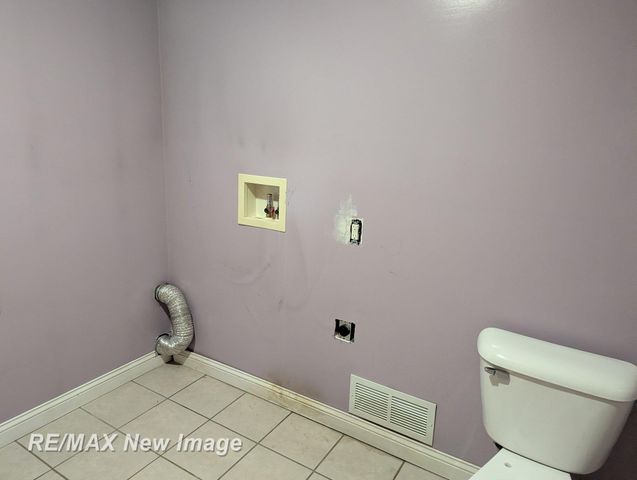 2385 Mccarty Road, Saginaw, MI 48603