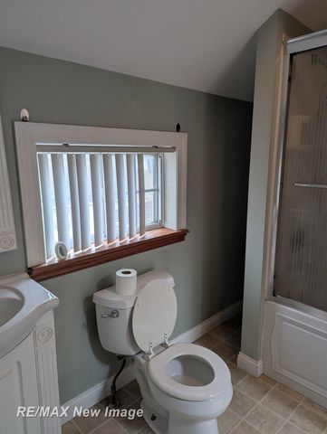 2385 Mccarty Road, Saginaw, MI 48603