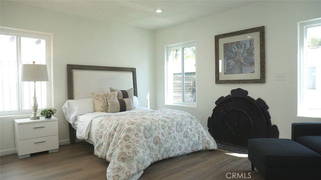 422 S Sycamore Avenue, Los Angeles, CA 90036