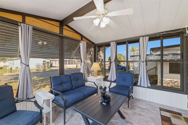 326 NESBITT PARK AVENUE, Davenport, FL 33897