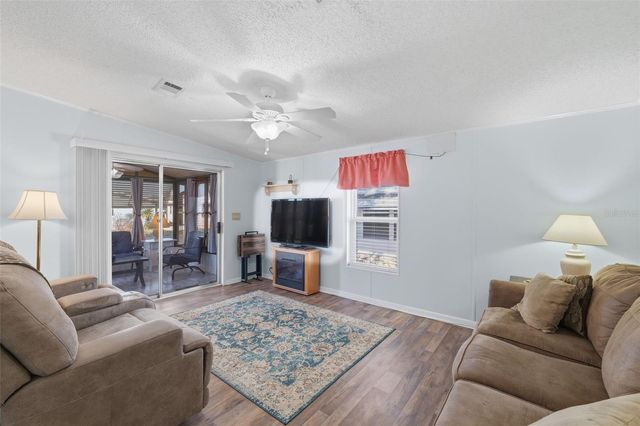 326 NESBITT PARK AVENUE, Davenport, FL 33897