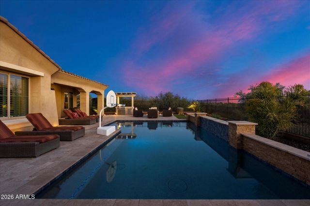 12363 W GILIA Way, Peoria, AZ 85383