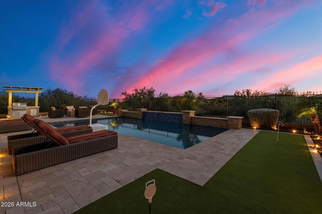 Image 27 of property listing at 12363 W GILIA Way, Peoria, AZ 85383