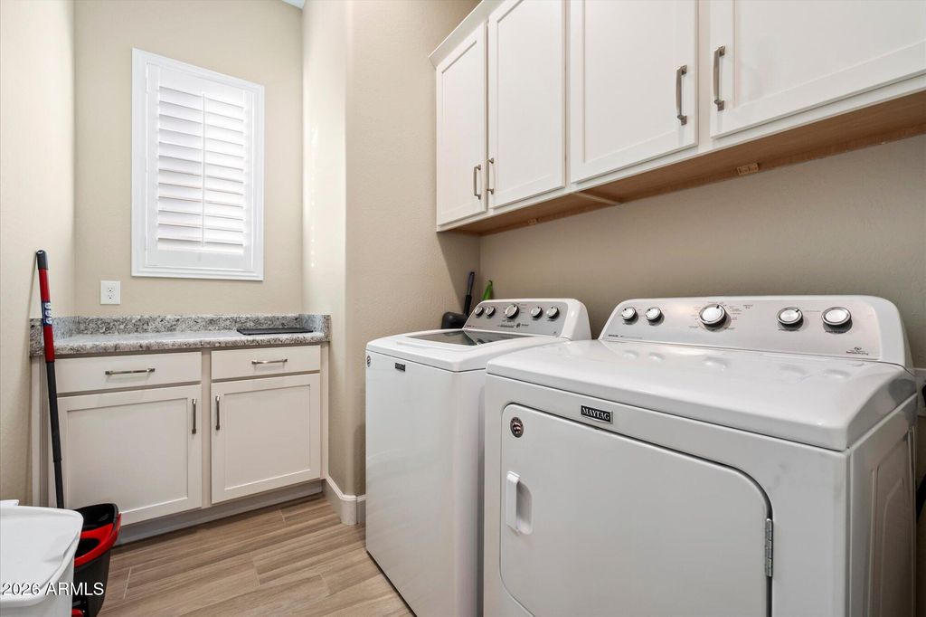 Image 38 of property listing at 12363 W GILIA Way, Peoria, AZ 85383