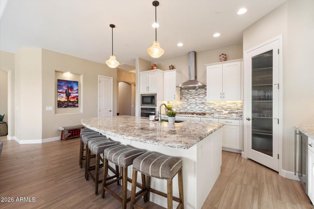 Image 7 of property listing at 12363 W GILIA Way, Peoria, AZ 85383