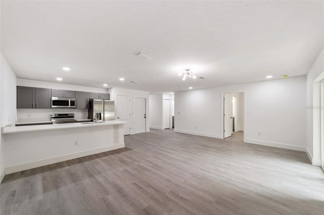 6845 SE 22ND AVENUE, Ocala, FL 34480