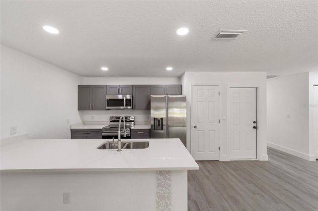 6845 SE 22ND AVENUE, Ocala, FL 34480