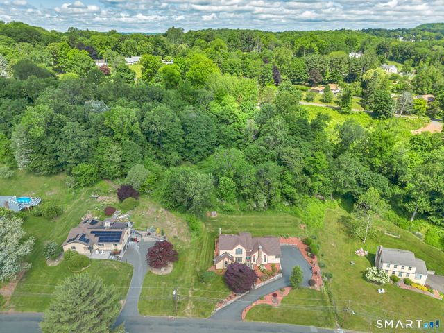 604 Brownstone Ridge, Meriden, CT 06451