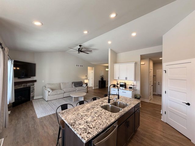 1159 Reese Trail, Waunakee, WI 53597