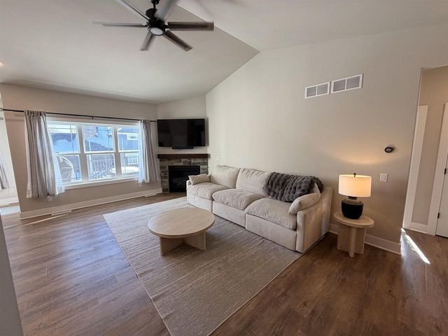 1159 Reese Trail, Waunakee, WI 53597