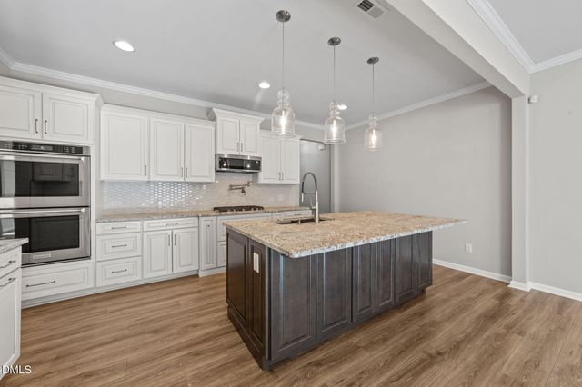 620 Metro Station, Apex, NC 27502