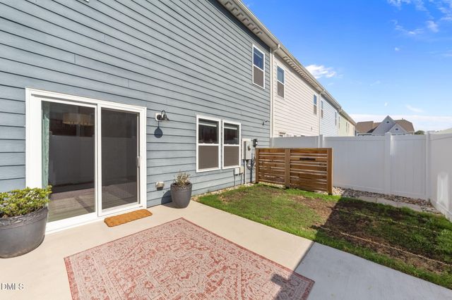 620 Metro Station, Apex, NC 27502