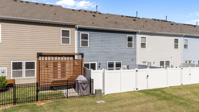 620 Metro Station, Apex, NC 27502