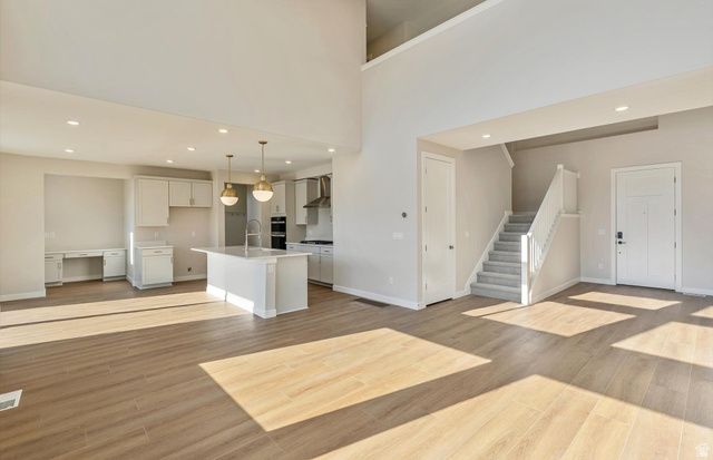4949 EMERALD AVE, Eagle Mountain, UT 84005