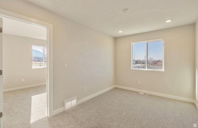 4949 EMERALD AVE, Eagle Mountain, UT 84005