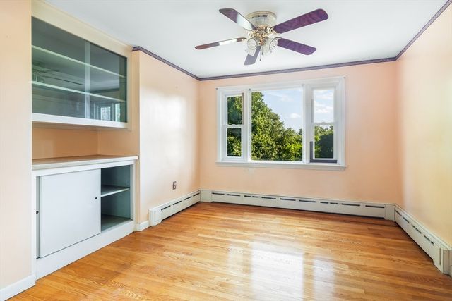 45 Indian Hill Rd, Worcester, MA 01606
