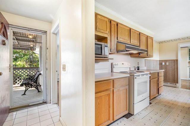 45 Indian Hill Rd, Worcester, MA 01606