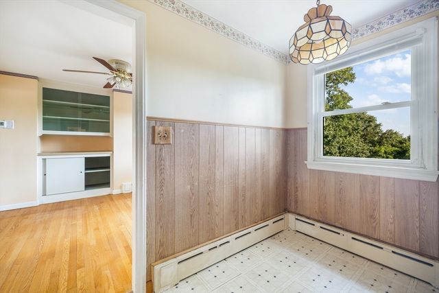 45 Indian Hill Rd, Worcester, MA 01606