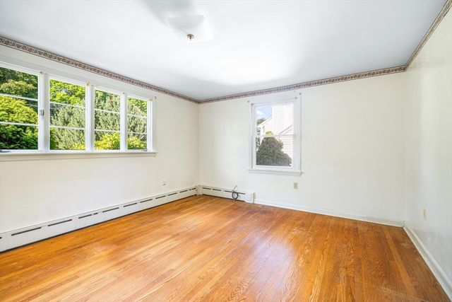 45 Indian Hill Rd, Worcester, MA 01606