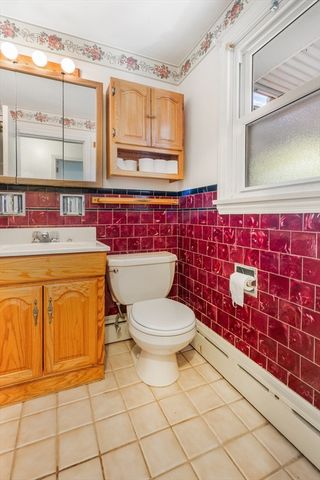 45 Indian Hill Rd, Worcester, MA 01606