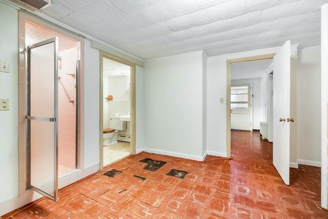 45 Indian Hill Rd, Worcester, MA 01606
