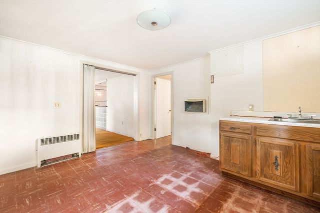 45 Indian Hill Rd, Worcester, MA 01606