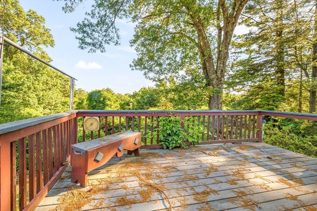 45 Indian Hill Rd, Worcester, MA 01606