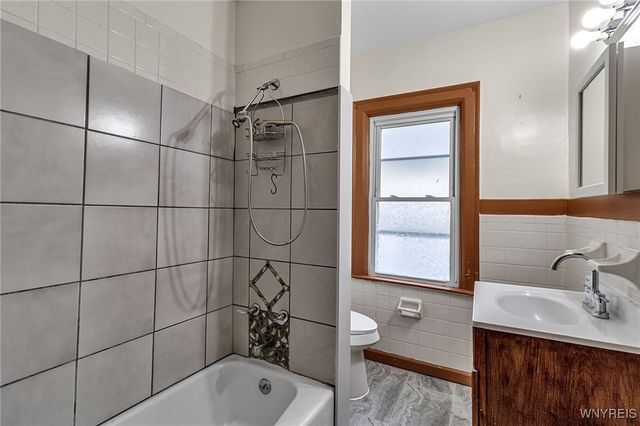 37 Alsace Avenue, Buffalo, NY 14220