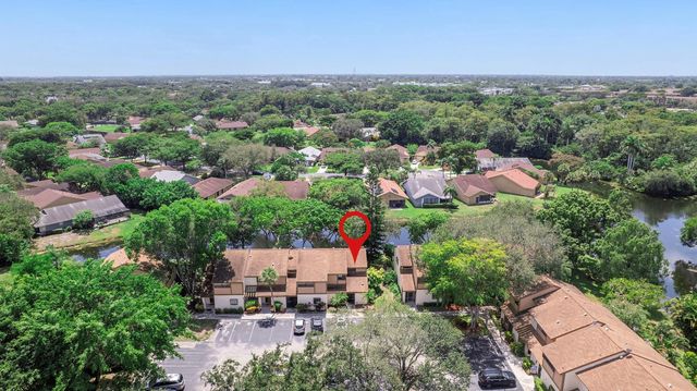 3051 NW 48th Avenue 808, Coconut Creek, FL 33063