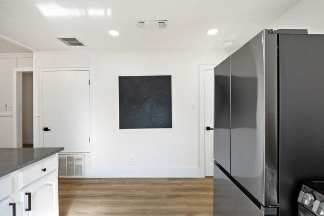 234 Woodcreek DR, Wimberley, TX 78676