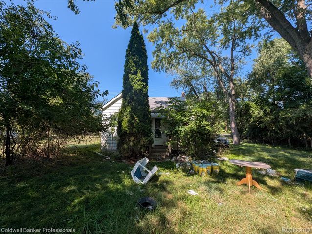 1750 N Hix Road, Westland, MI 48185