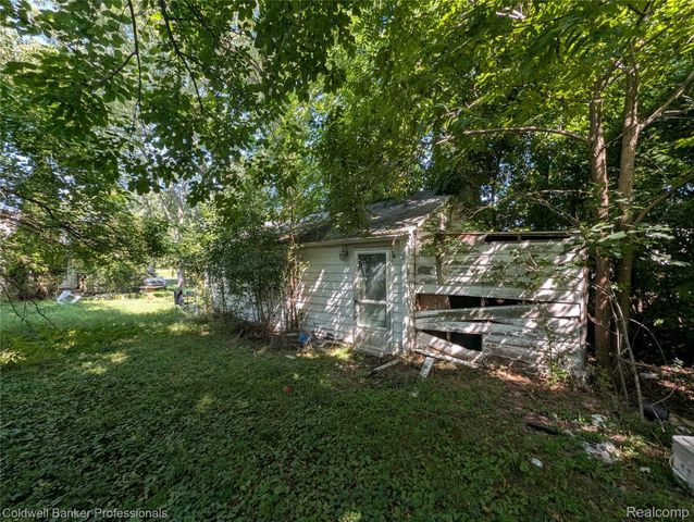 1750 N Hix Road, Westland, MI 48185