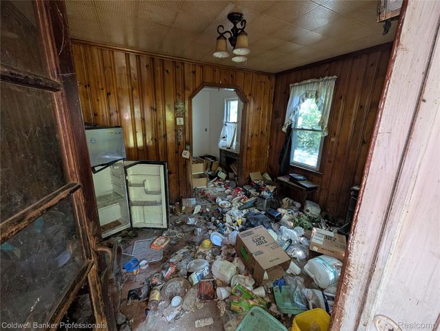 1750 N Hix Road, Westland, MI 48185