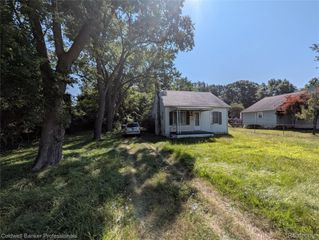 1750 N Hix Road, Westland, MI 48185