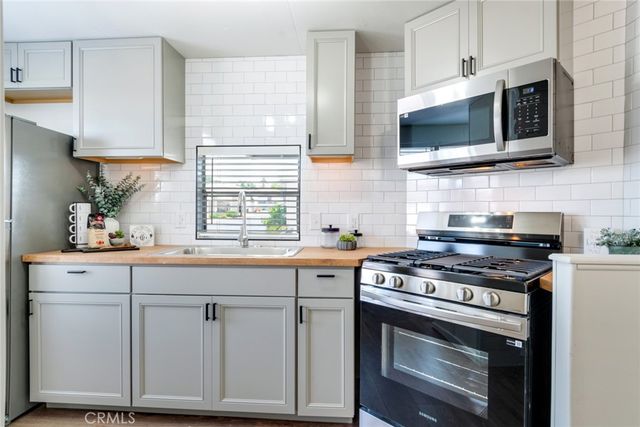 975 California 72, Calimesa, CA 92320
